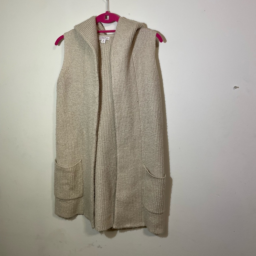 Merona‎ Hooded Sweater Vest Women’s XSmall Tan Ribbed pockets layering Fall